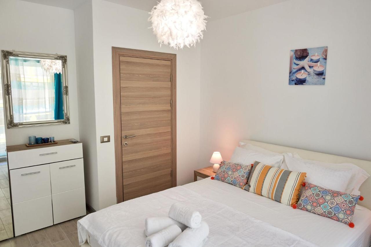 Sophie Apartment Spa N Pool Beach Resort Нэводари Экстерьер фото